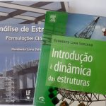 Análise de Estruturas: Formulações Clássicas